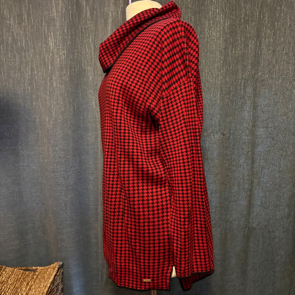 Calvin Klein Red Black Houndstooth Cowl Neck Tunic Sweater (Women's‎ Large) - Picture 3 of 7